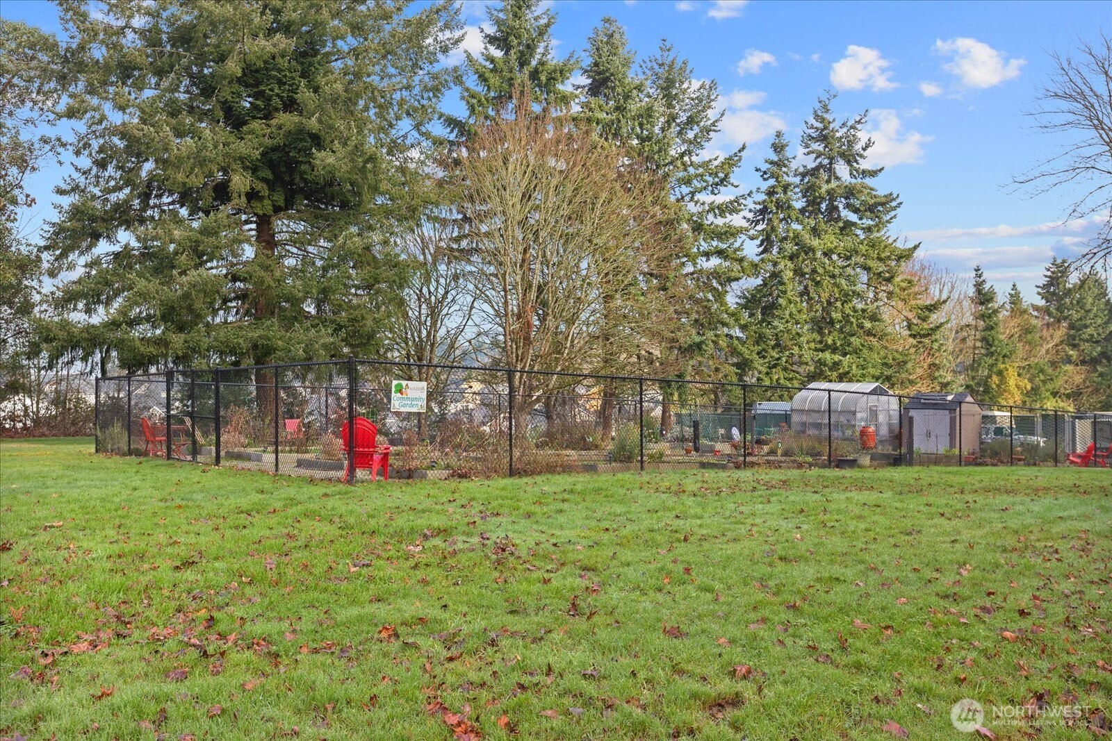 31500 33rd Place SW #E201, Federal Way, WA 98023