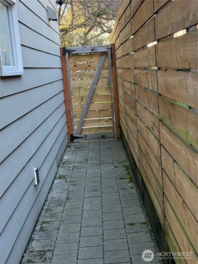 1017 NE 55th Street , Seattle, WA 98105 - Photo 17