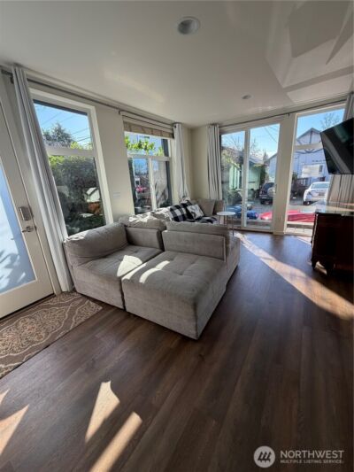 1017 NE 55th Street , Seattle, WA 98105 - Photo 10