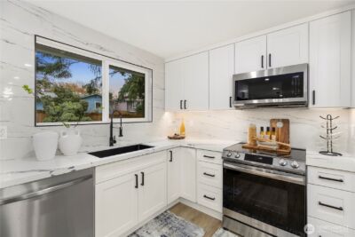 14128 82nd Place NE, Kirkland, WA 98034 - Photo 7