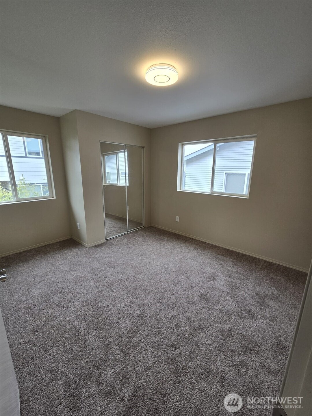 14926 40th Avenue W #2, Lynnwood, WA 98087