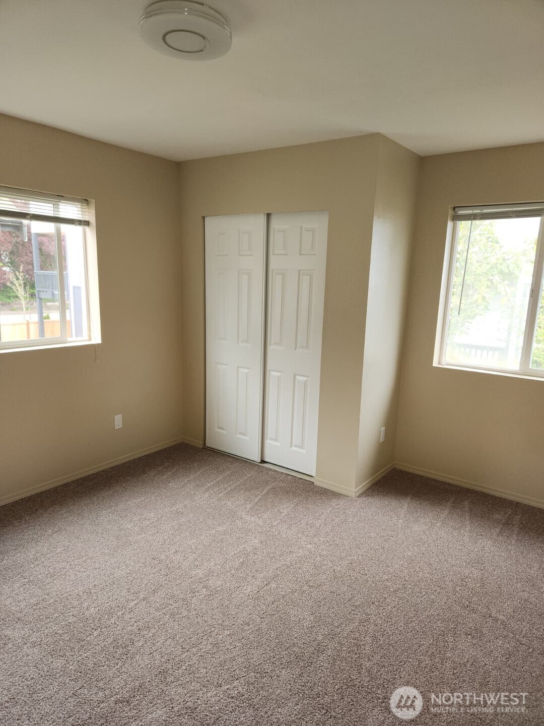 14926 40th Avenue W #2, Lynnwood, WA 98087