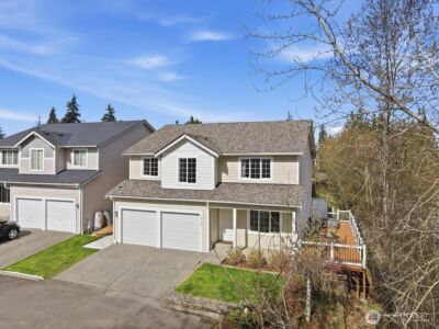 12105 23rd Avenue W, Everett, WA 98204 - Photo 2