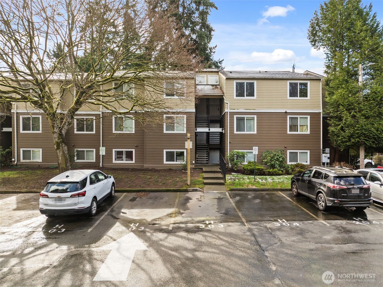 820 Cady Road #H203, Everett, WA 98203