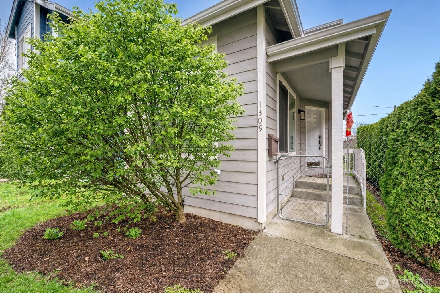 1309 S I Street , Tacoma, WA 98405