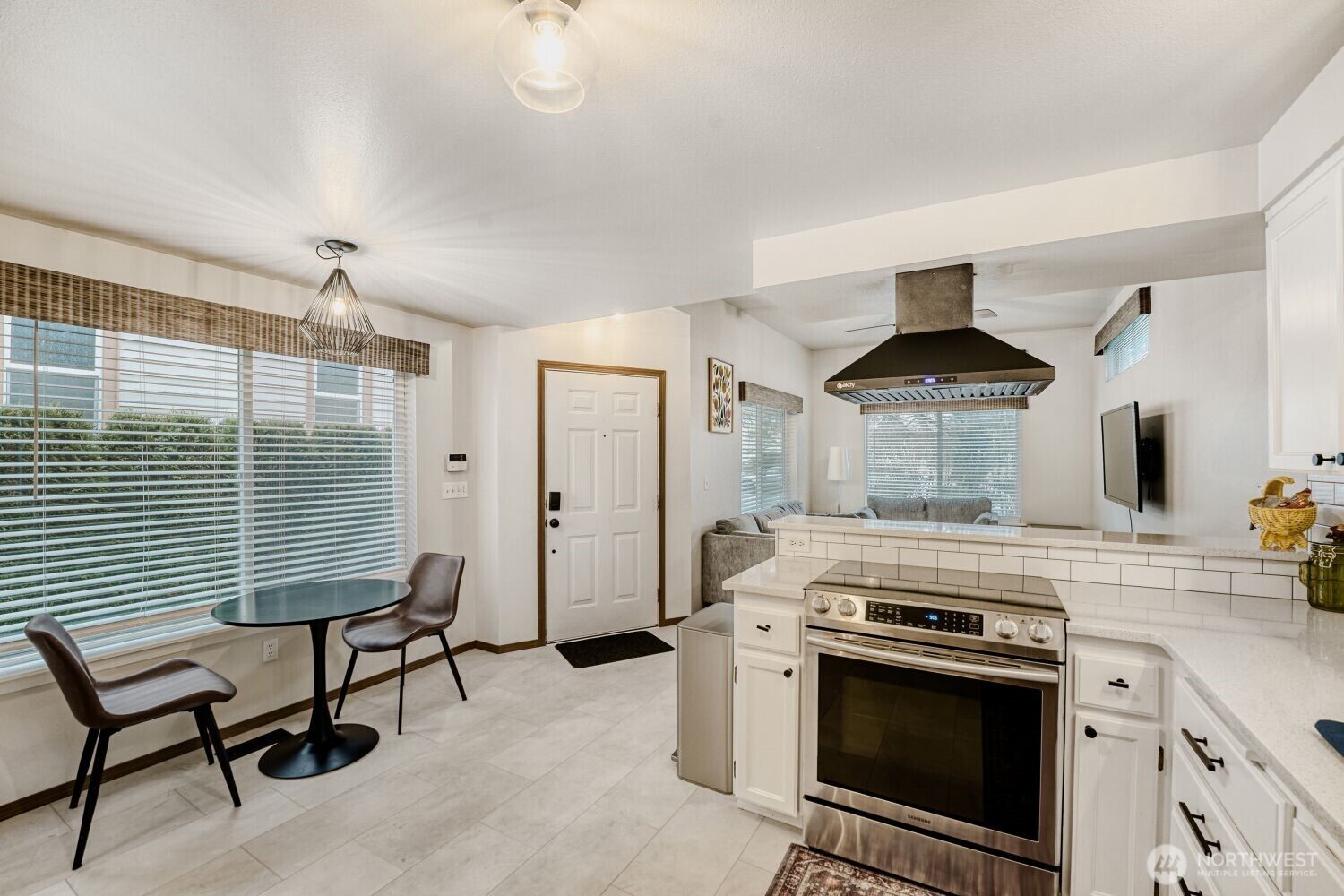 1309 S I Street , Tacoma, WA 98405