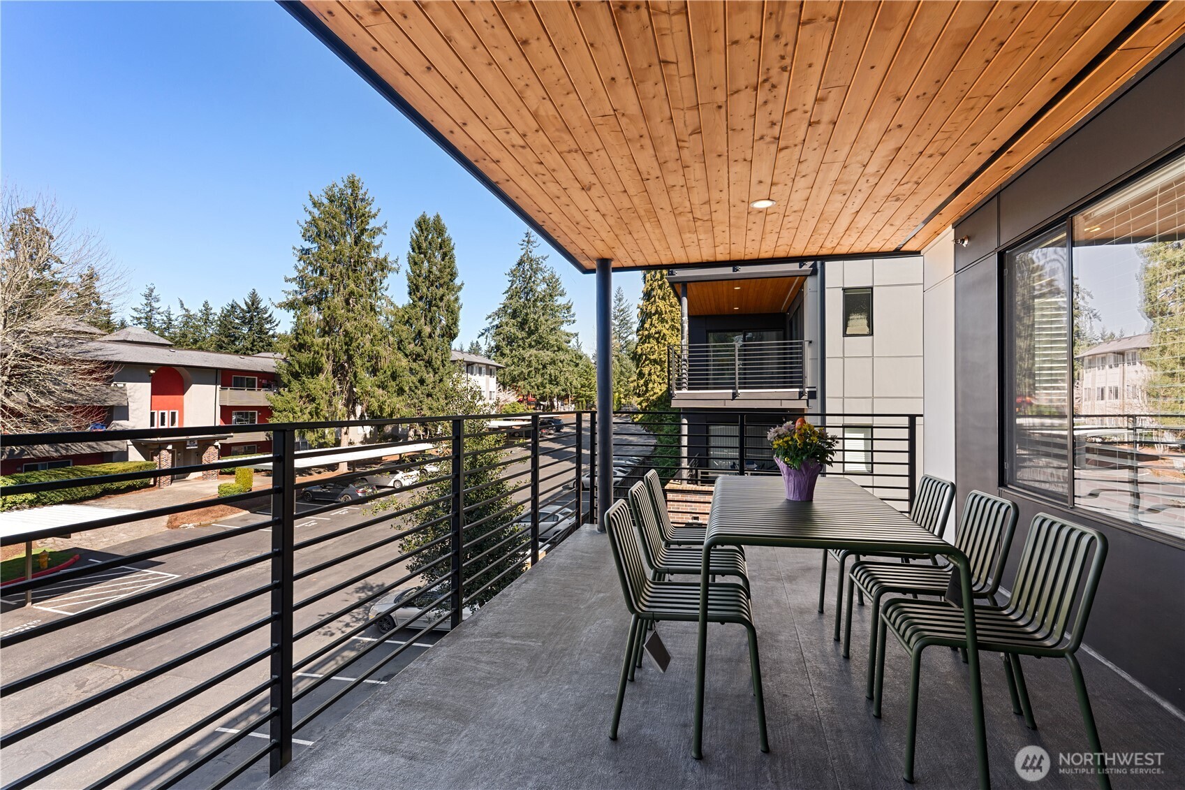 15538 NE 15th Place #301, Bellevue, WA 98007