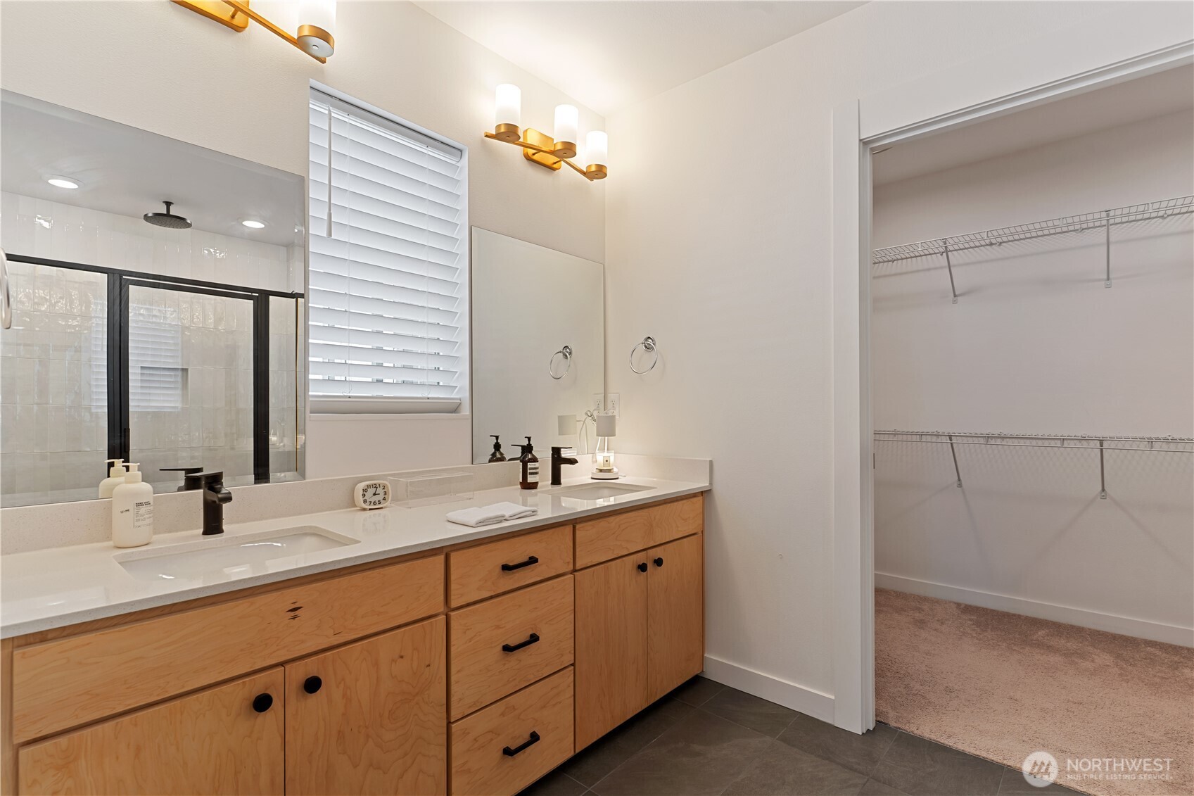 15538 NE 15th Place #301, Bellevue, WA 98007