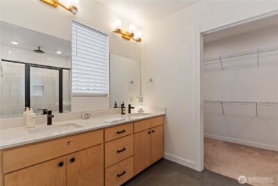 15538 NE 15th Place #301, Bellevue, WA 98007 - Photo 21