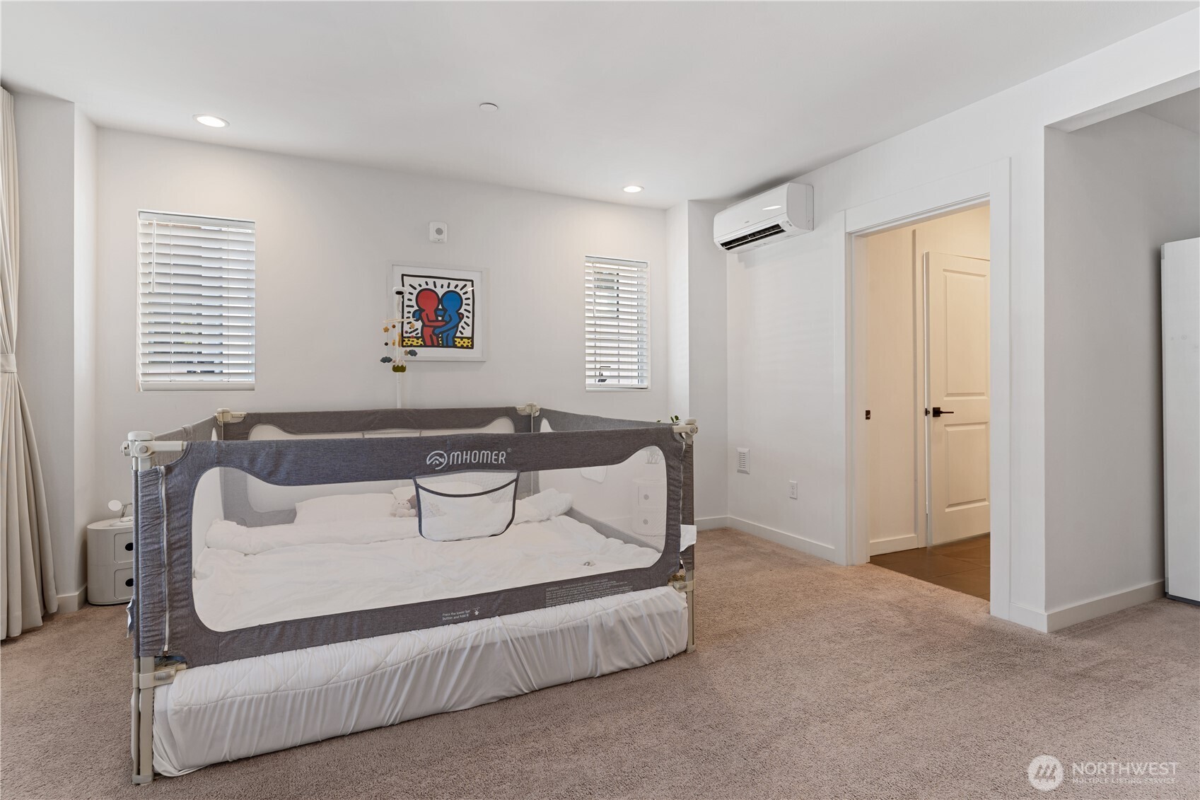 15538 NE 15th Place #301, Bellevue, WA 98007