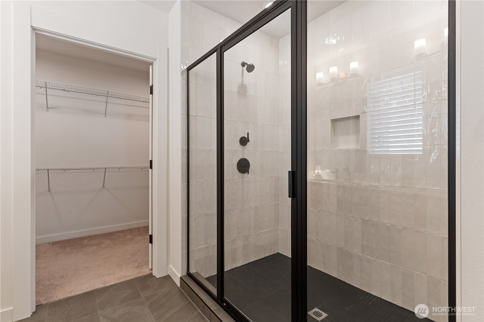 15538 NE 15th Place #301, Bellevue, WA 98007