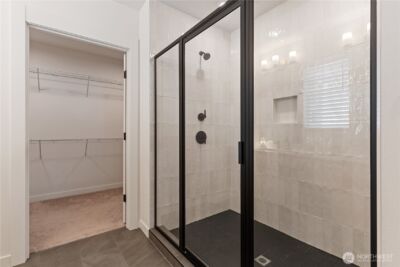 15538 NE 15th Place #301, Bellevue, WA 98007 - Photo 24