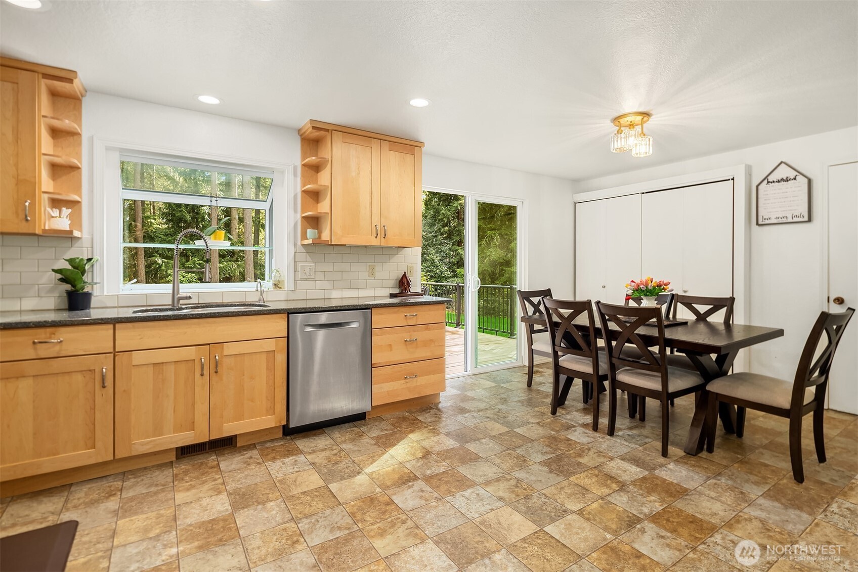 21803 NE 154th Street , Woodinville, WA 98077