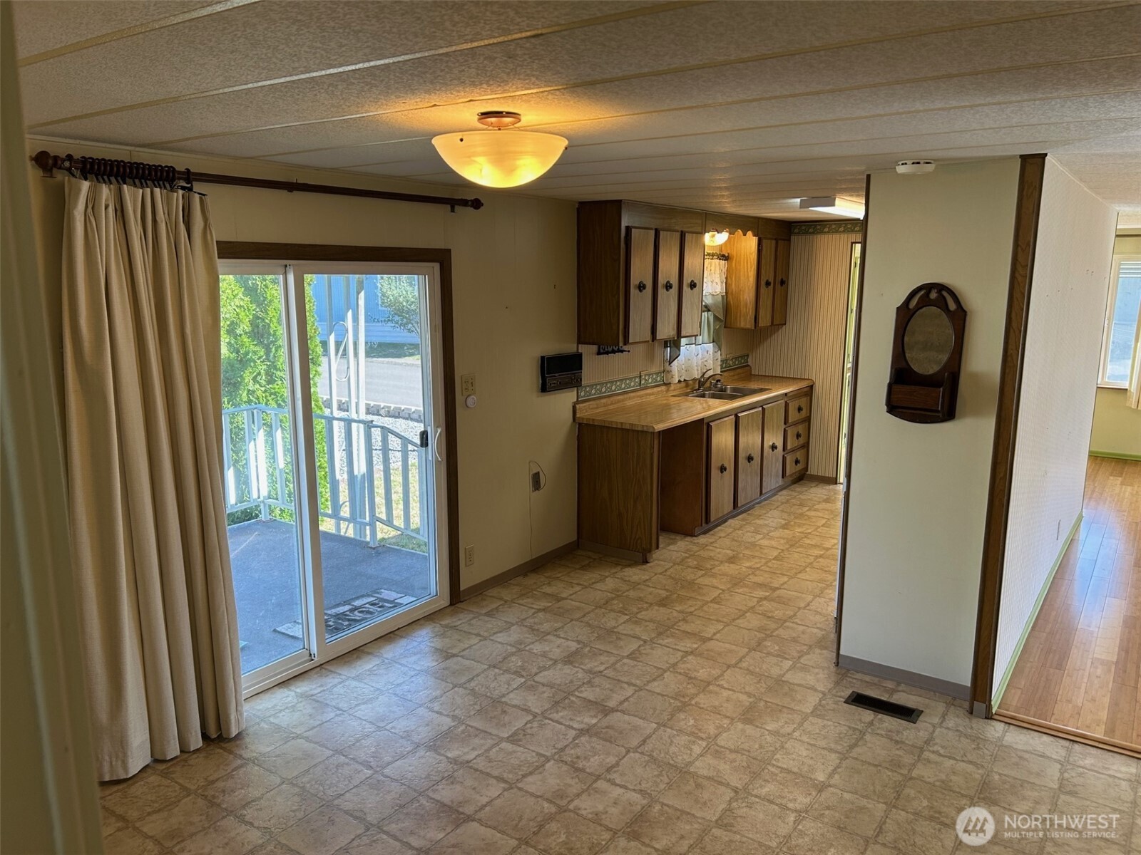 1111 Archwood Drive SW #450, Olympia, WA 98502-5604