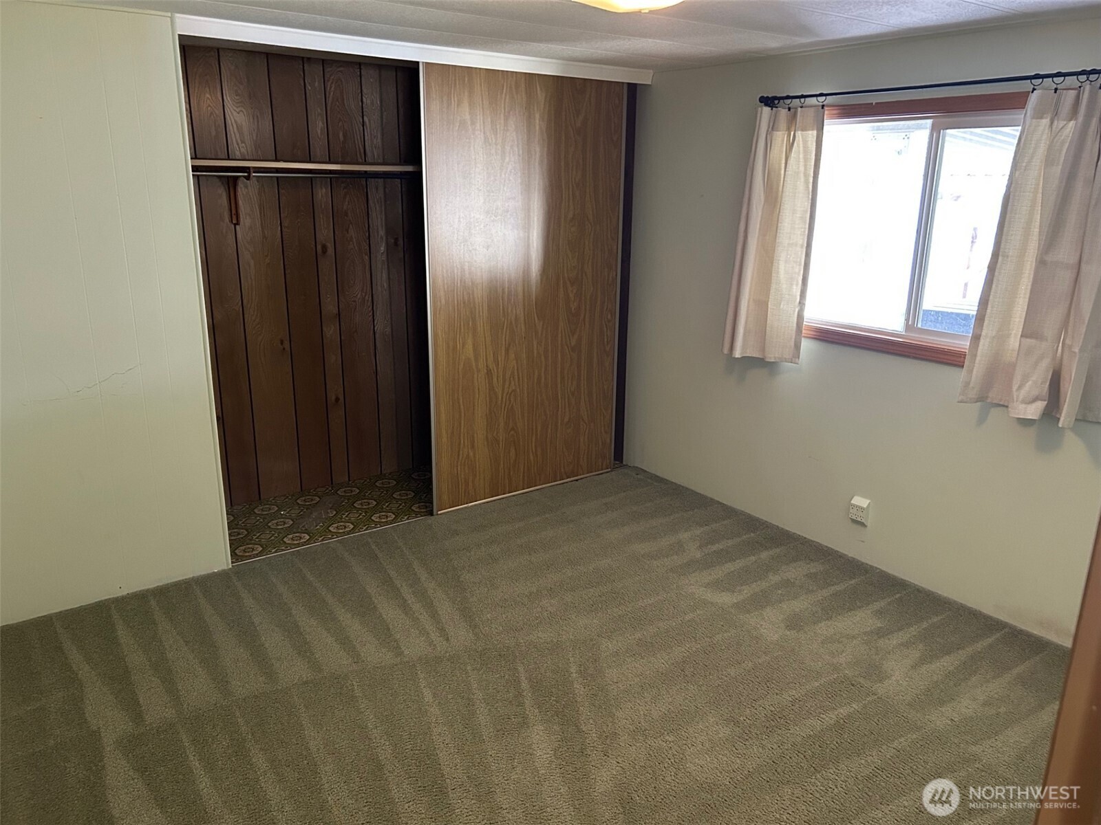 1111 Archwood Drive SW #450, Olympia, WA 98502-5604
