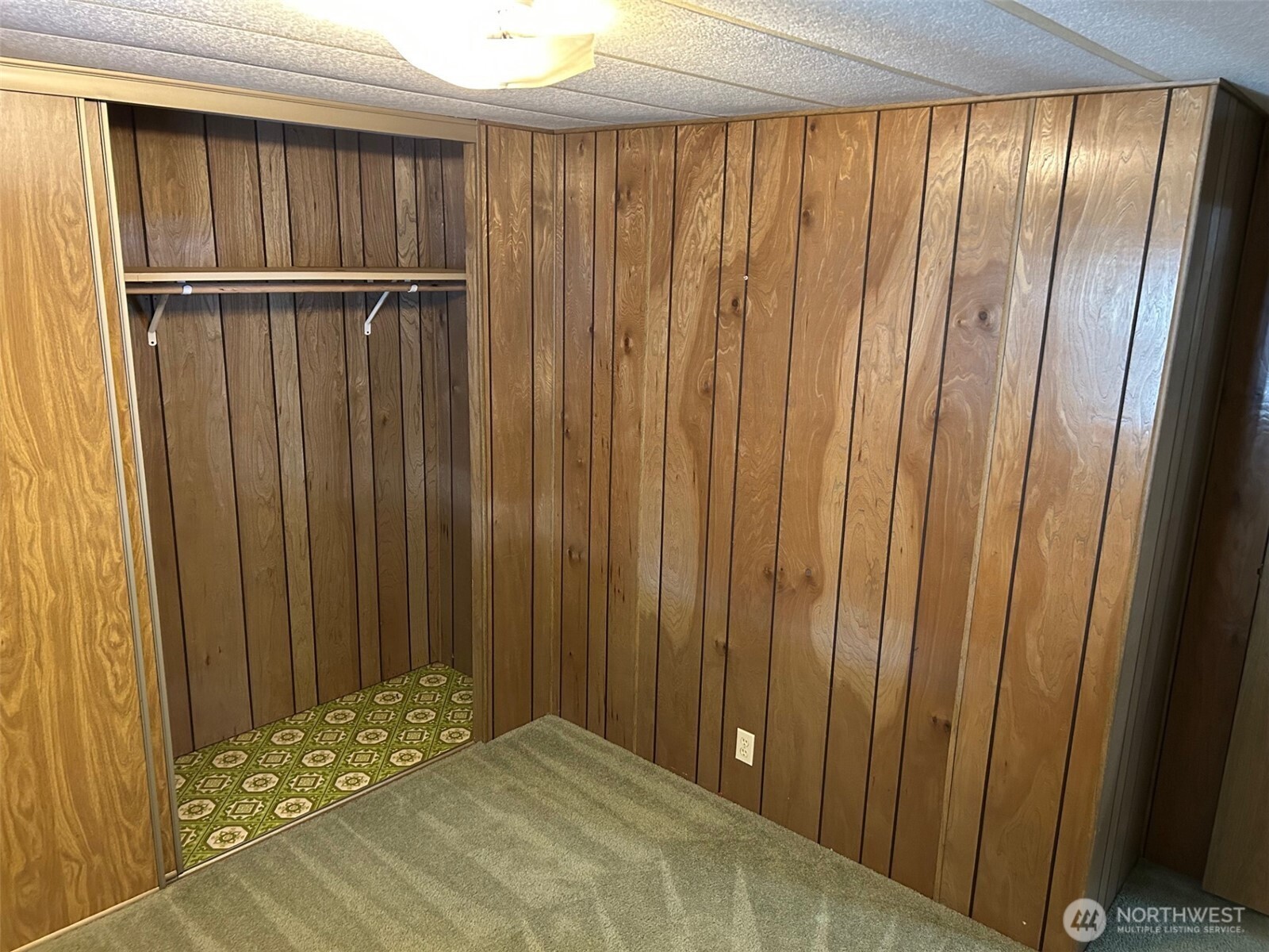 1111 Archwood Drive SW #450, Olympia, WA 98502-5604