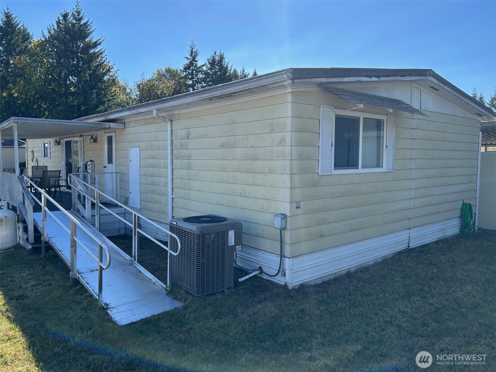 1111 Archwood Drive SW #450, Olympia, WA 98502-5604