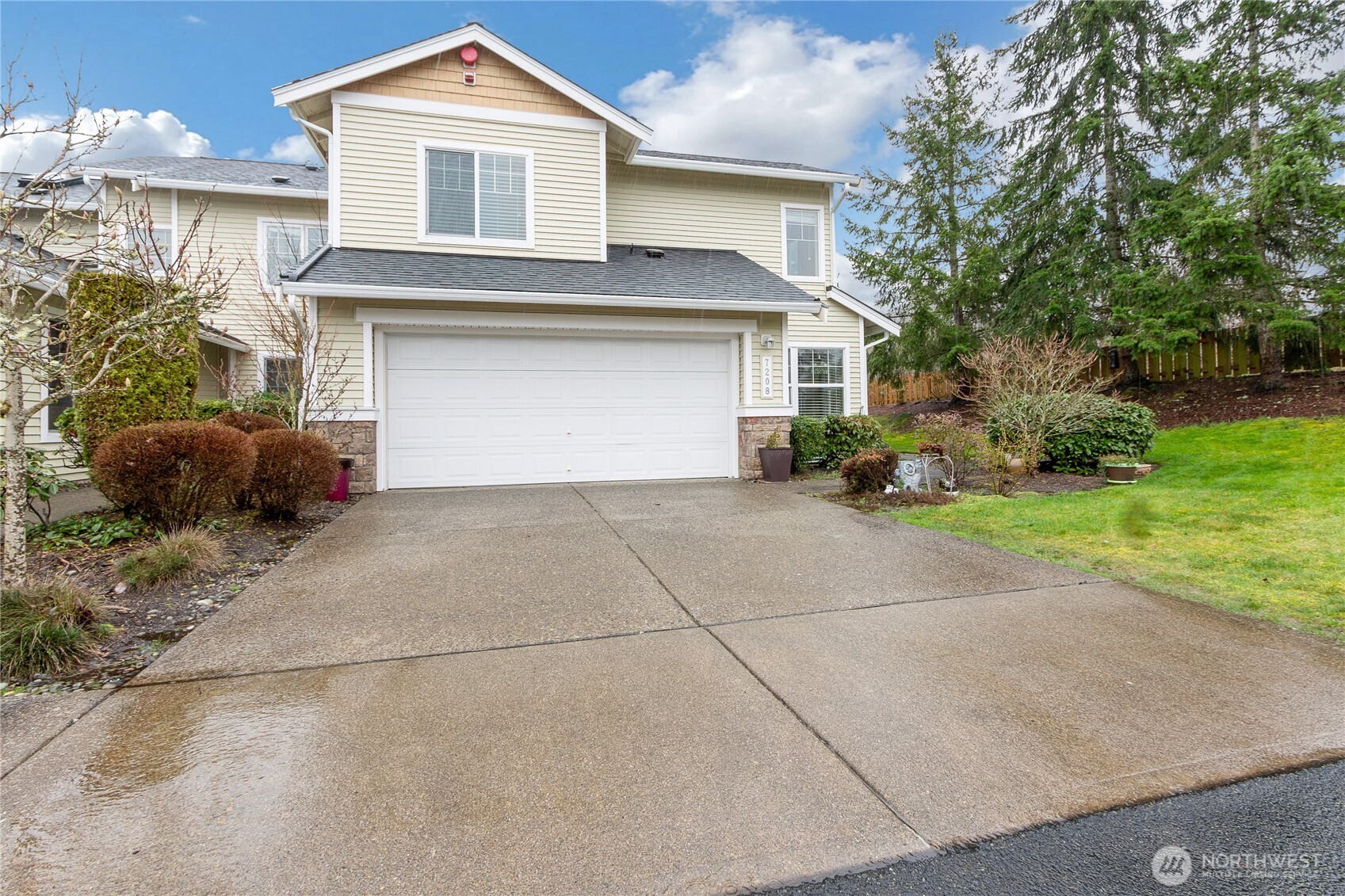7208 James Place SE, Auburn, WA 98092
