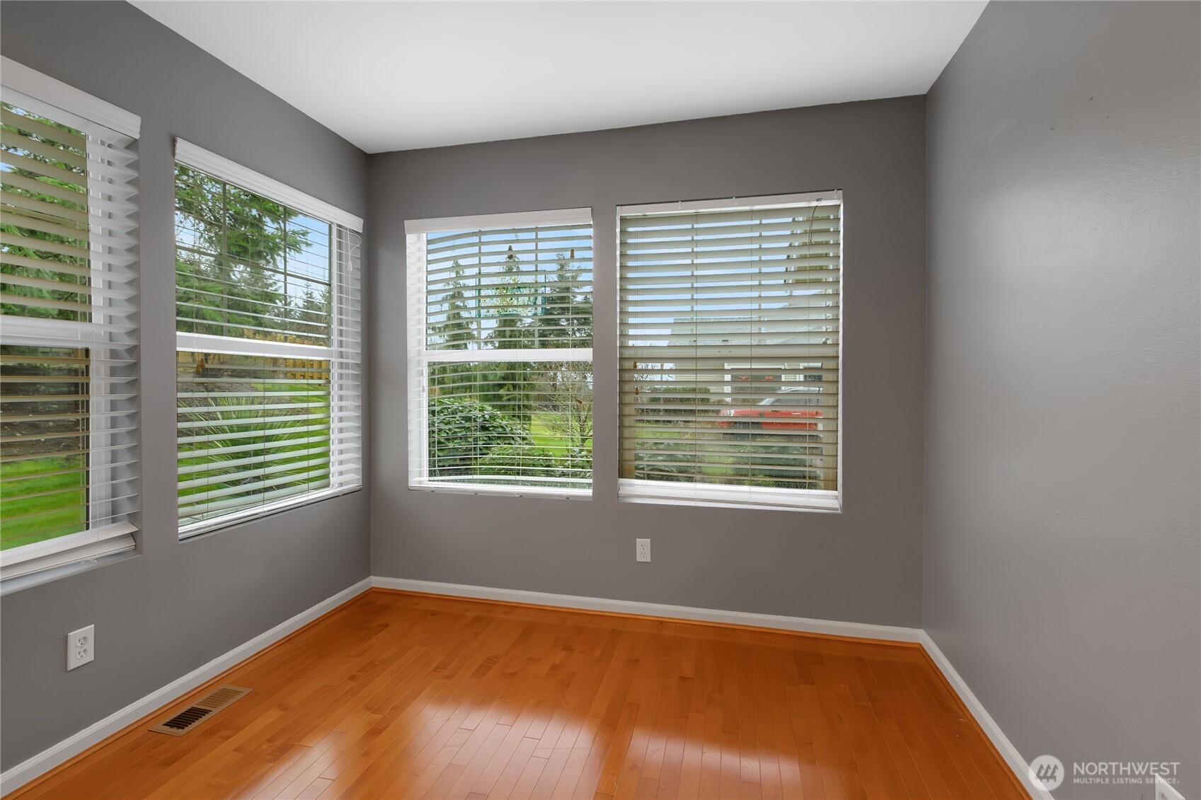 7208 James Place SE, Auburn, WA 98092