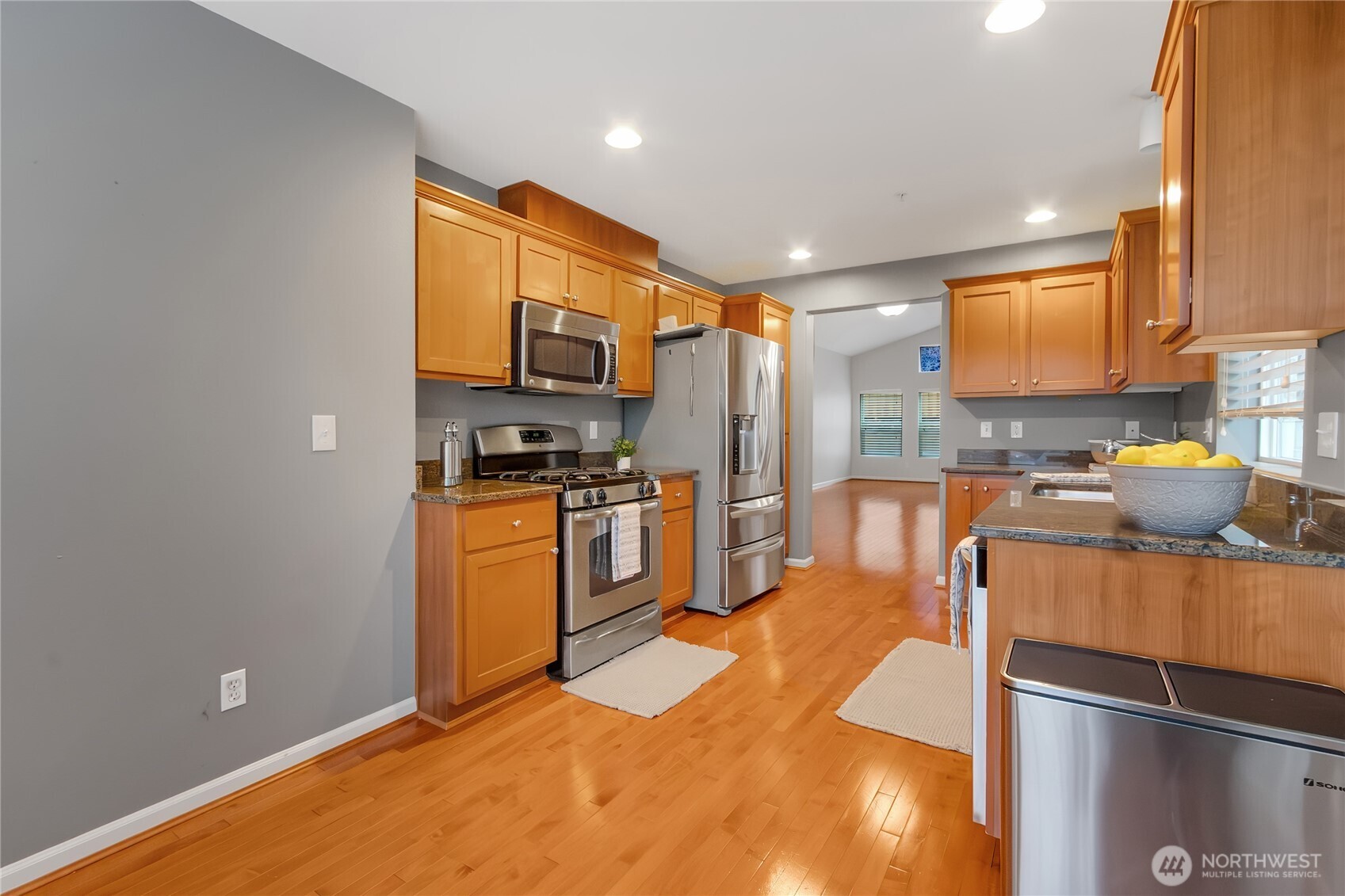 7208 James Place SE, Auburn, WA 98092