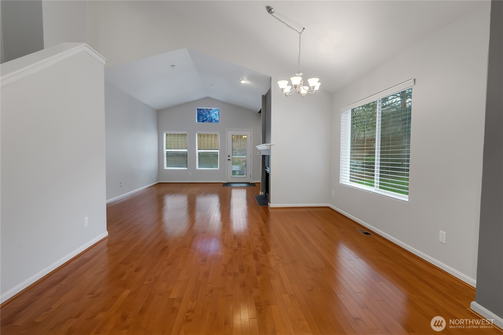 7208 James Place SE, Auburn, WA 98092