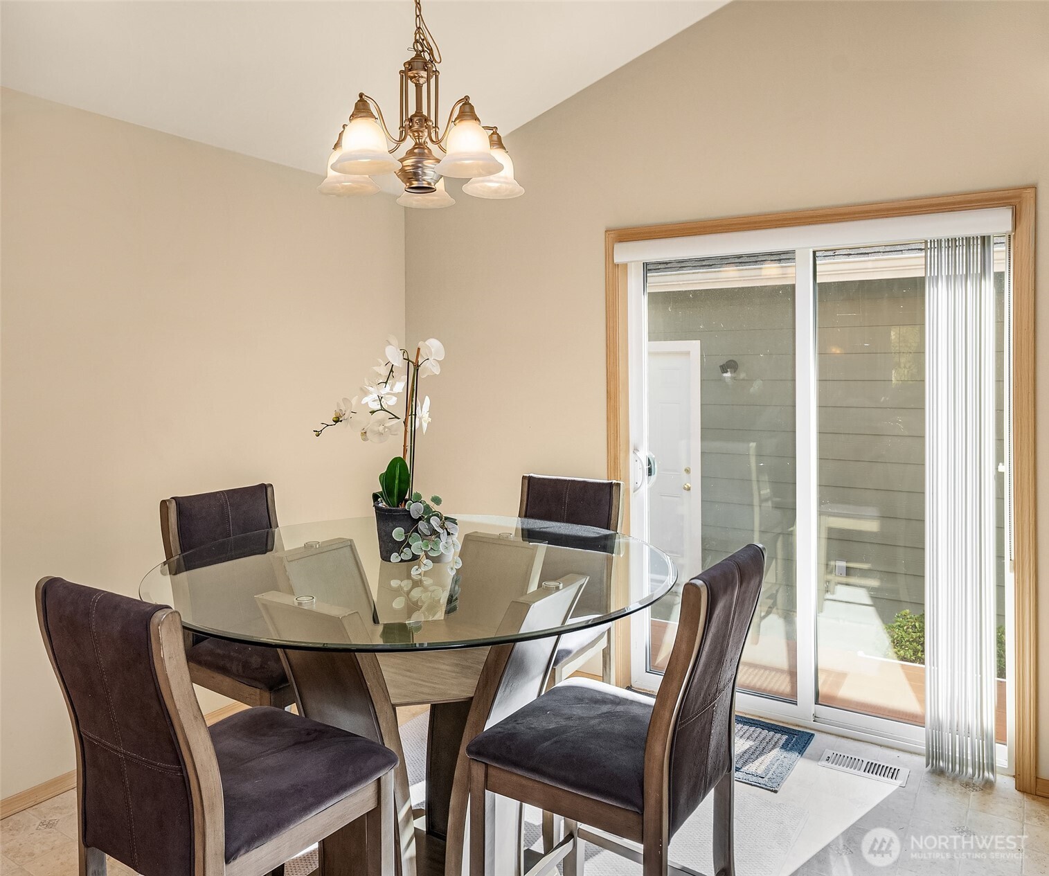 1803 Wildflower Way , Sedro Woolley, WA 98284-7442