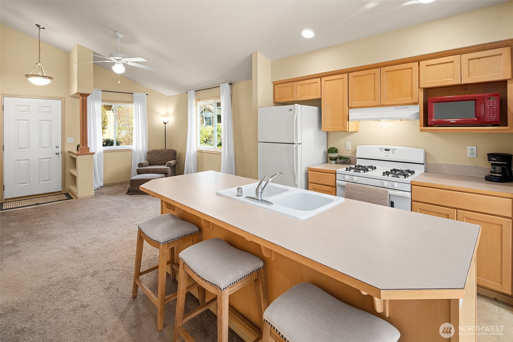 1803 Wildflower Way , Sedro Woolley, WA 98284-7442