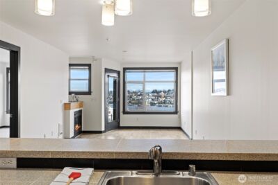 655 Crockett Street #B207, Seattle, WA 98109 - Photo 11