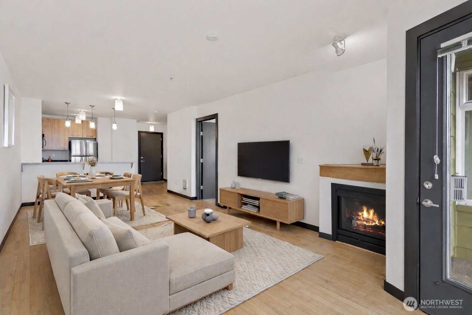 655 Crockett Street #B207, Seattle, WA 98109