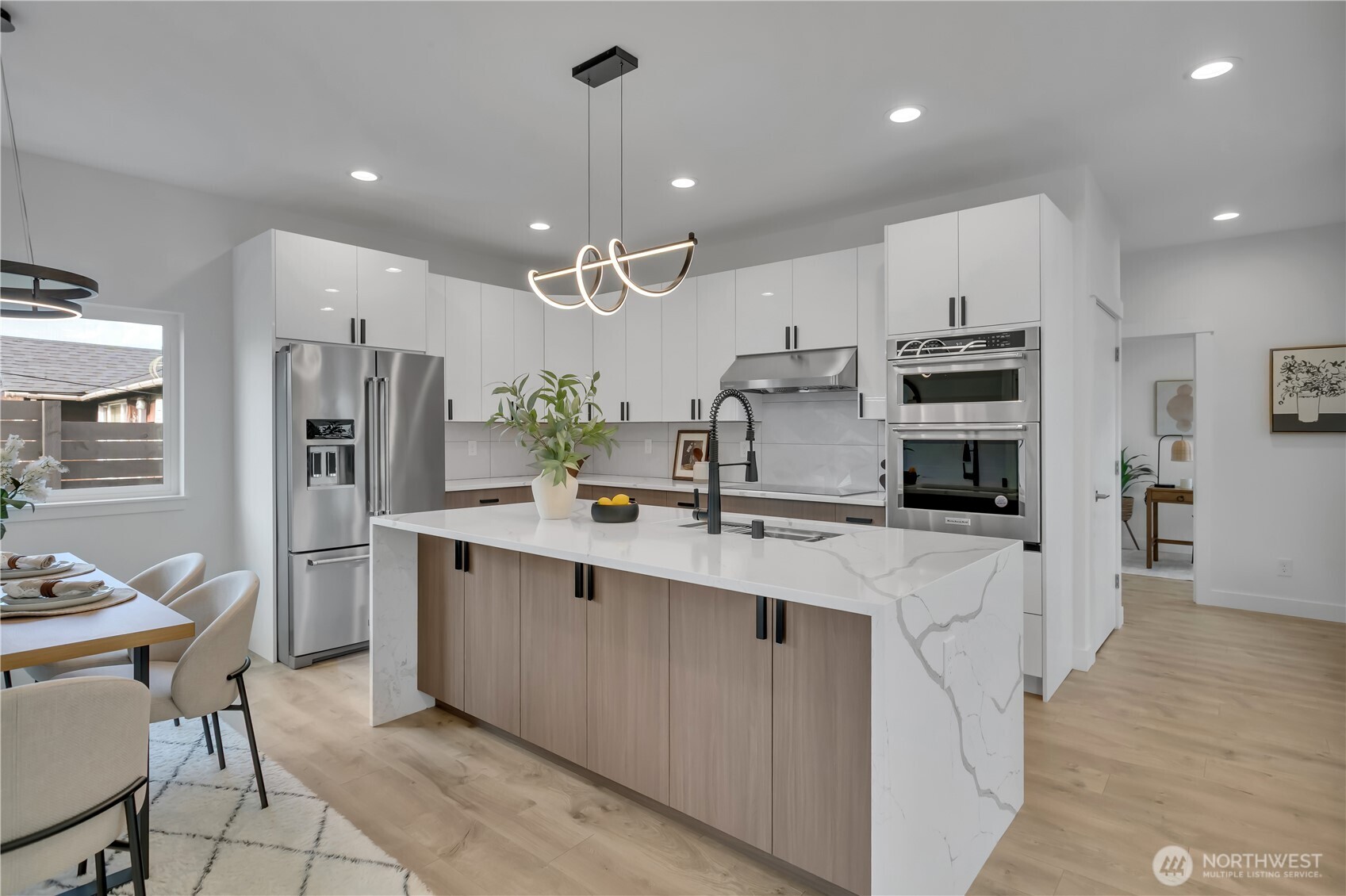 9846 62nd Avenue S #1, Seattle, WA 98118