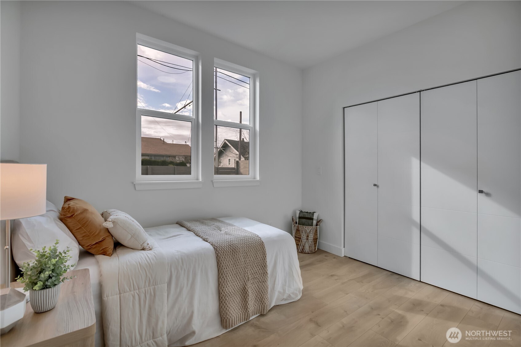 9846 62nd Avenue S #1, Seattle, WA 98118