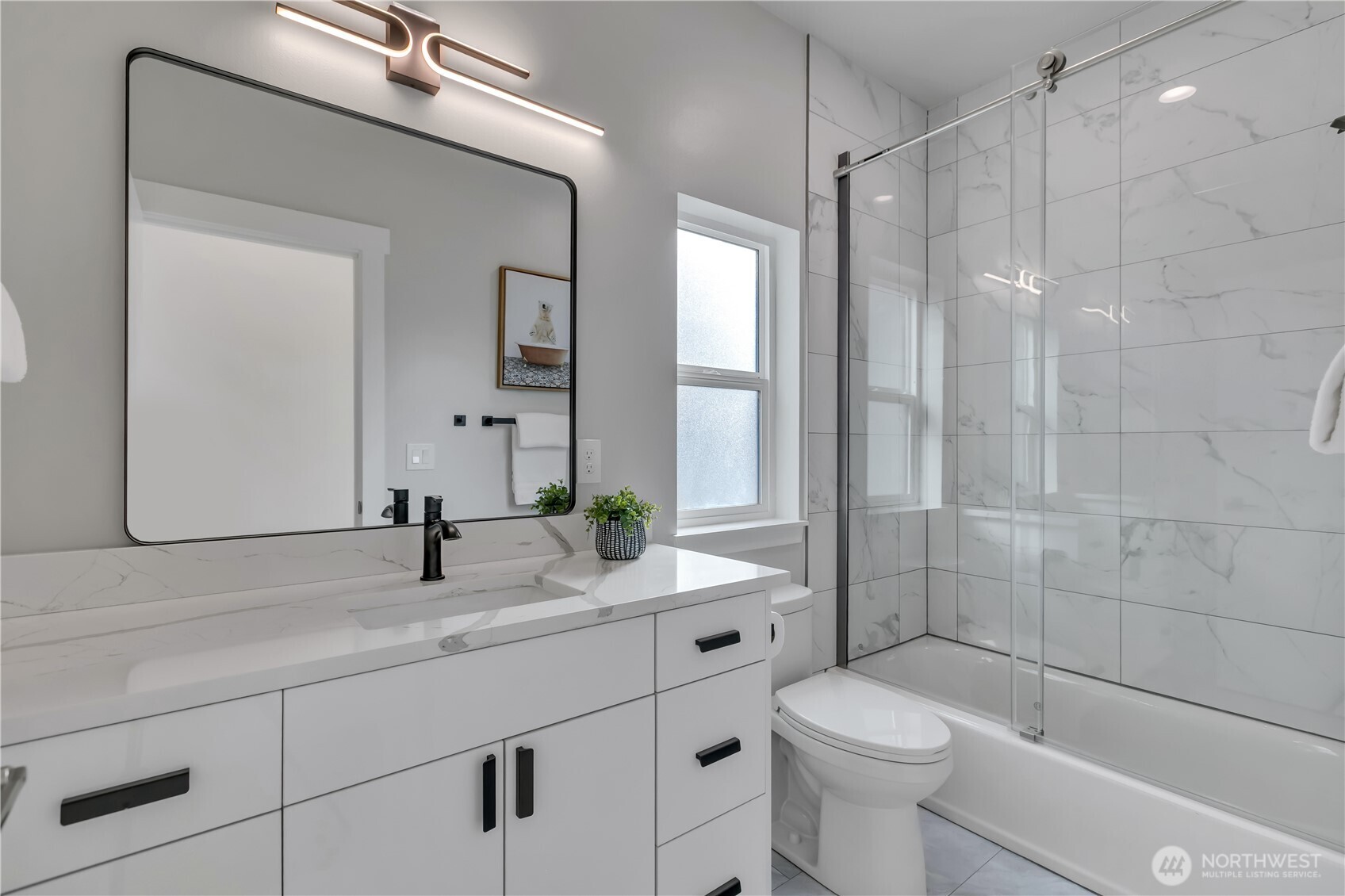 9846 62nd Avenue S #1, Seattle, WA 98118