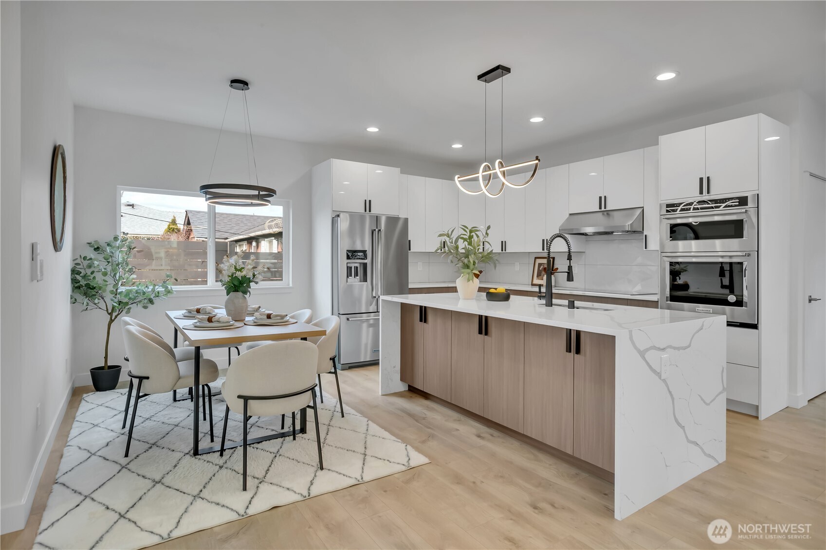 9846 62nd Avenue S #1, Seattle, WA 98118