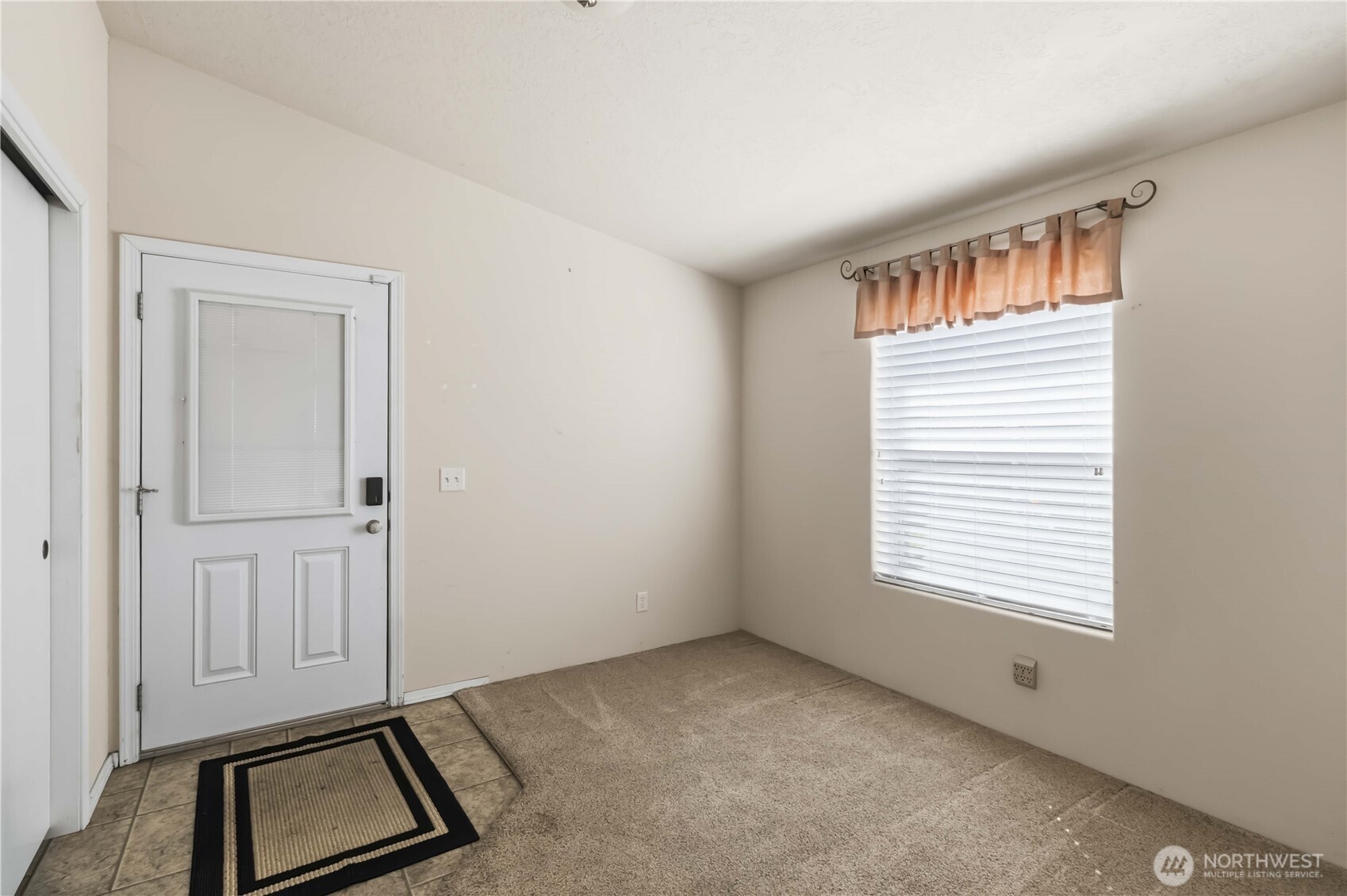 1002 Burcham Street , Kelso, WA 98626