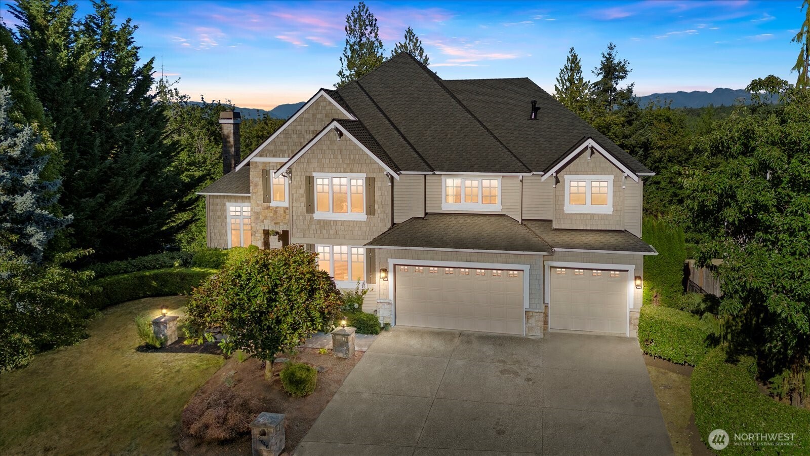 2046 277th , Sammamish, WA 98075