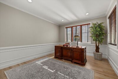 2046 277th Avenue SE, Sammamish, WA 98075 - Photo 2