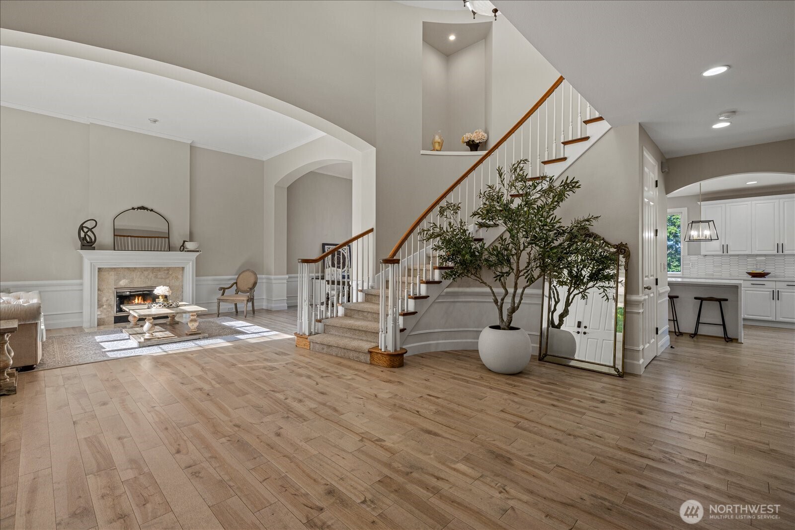 2046 277th , Sammamish, WA 98075