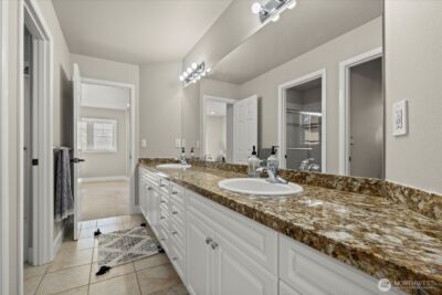 2046 277th Avenue SE, Sammamish, WA 98075 - Photo 17