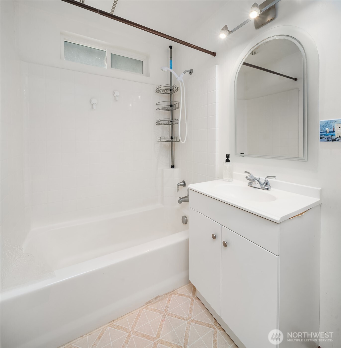 3903 Broadview Drive , Anacortes, WA 98221-3521