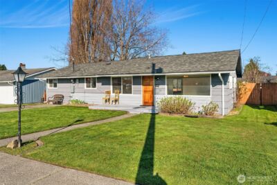 3903 Broadview Drive , Anacortes, WA 98221-3521 - Photo 2