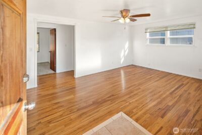 3903 Broadview Drive , Anacortes, WA 98221-3521 - Photo 4