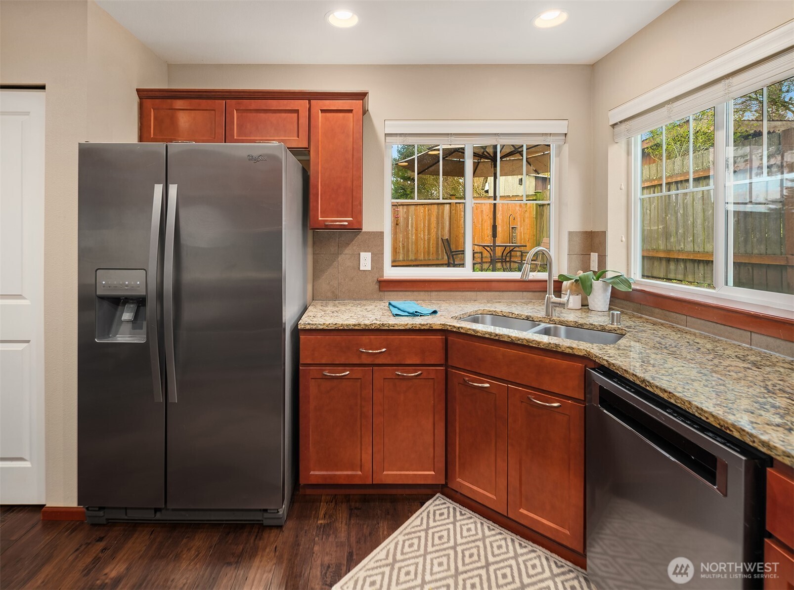 24226 52nd Avenue W #G, Mountlake Terrace, WA 98043-5611