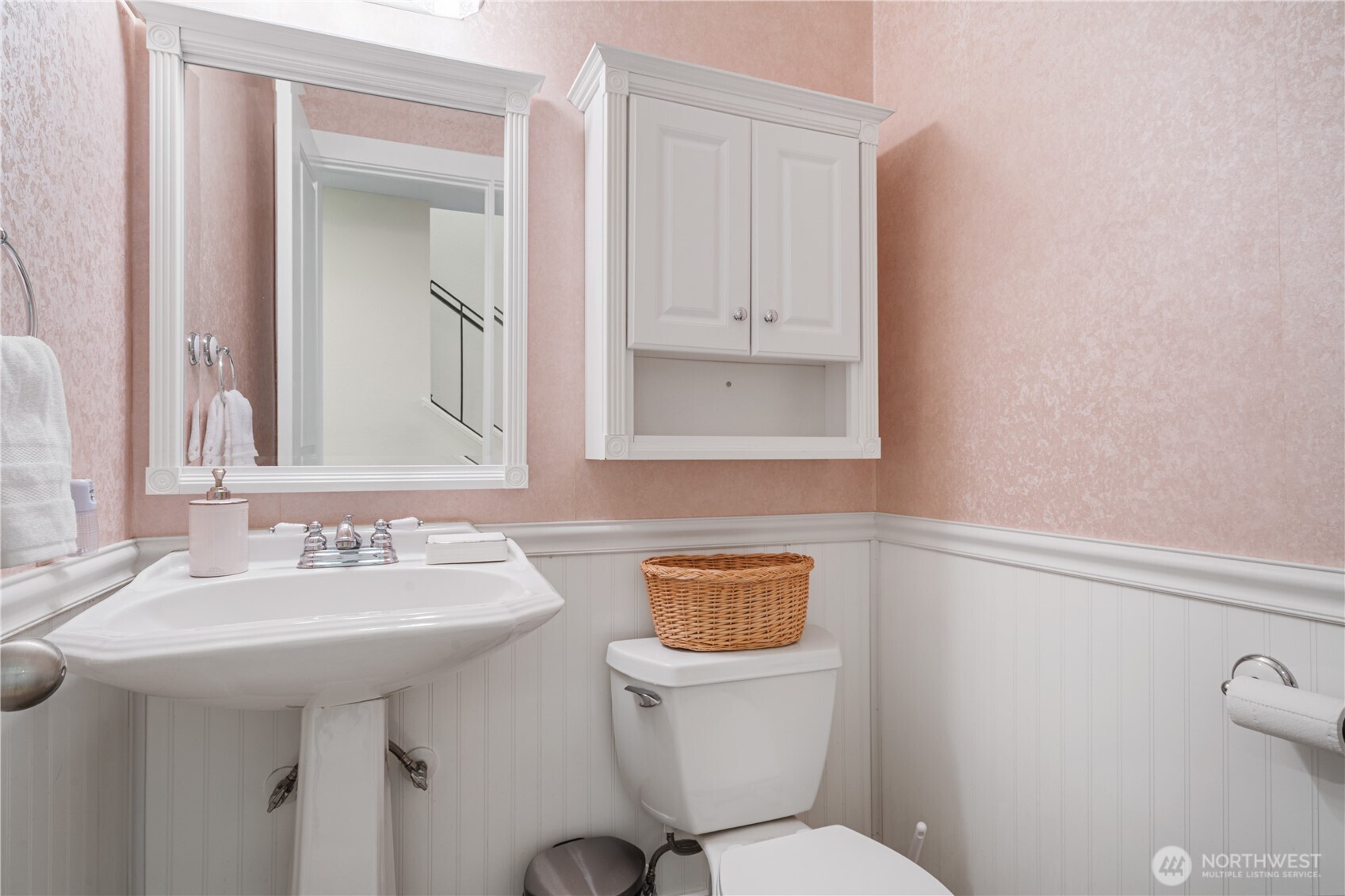 7905 207th PL SW, Edmonds, WA 98026