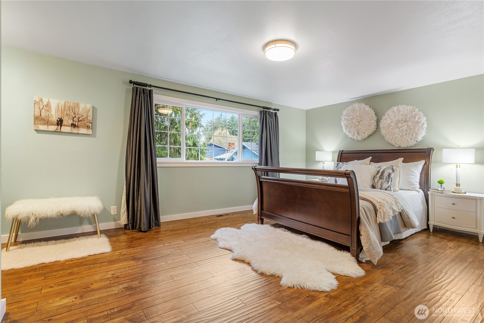 7905 207th PL SW, Edmonds, WA 98026