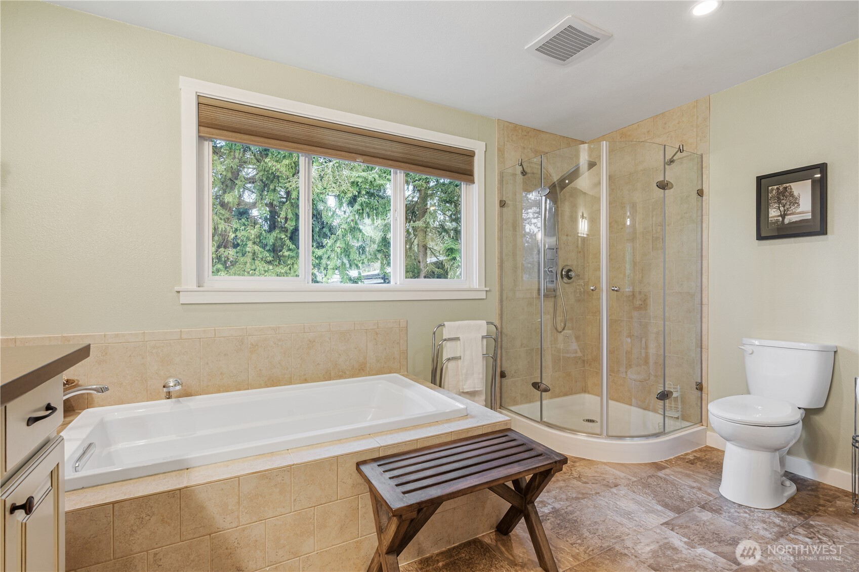 7905 207th PL SW, Edmonds, WA 98026