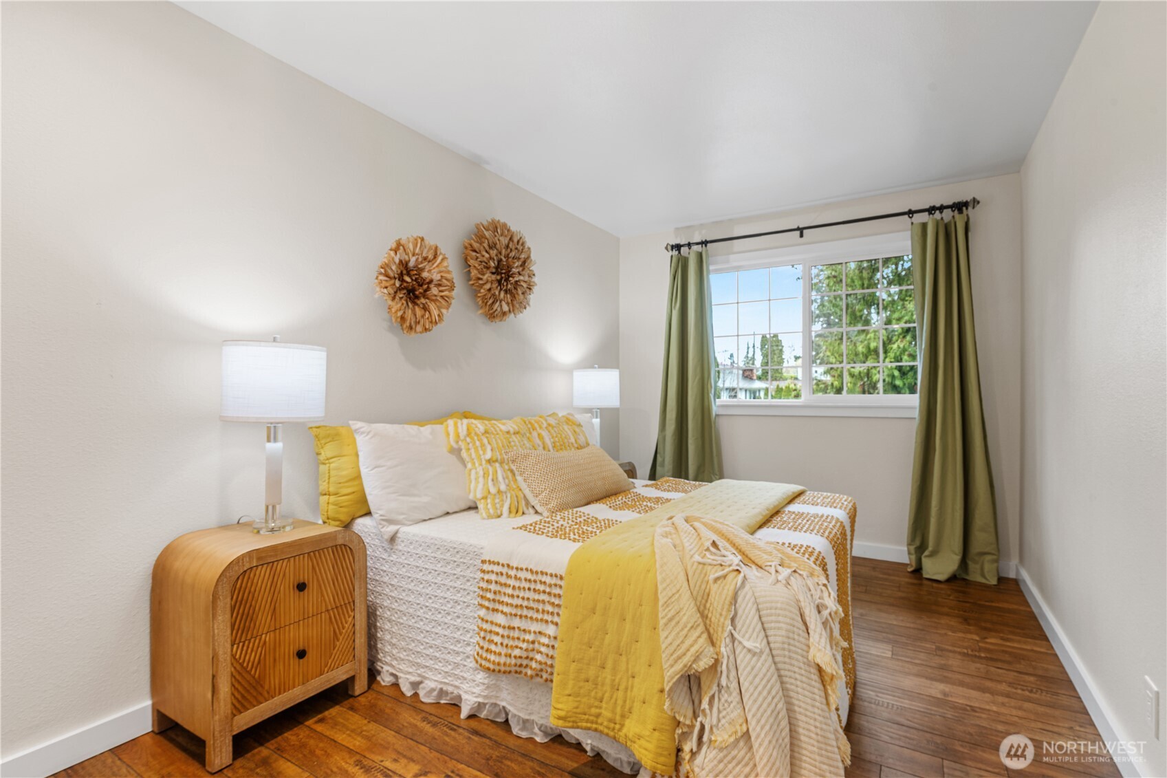 7905 207th PL SW, Edmonds, WA 98026