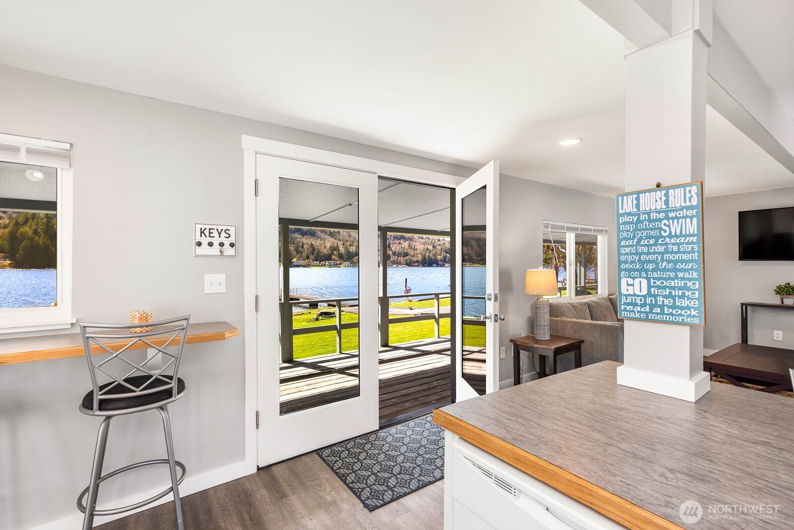 24094 N West View Road , Mount Vernon, WA 98274