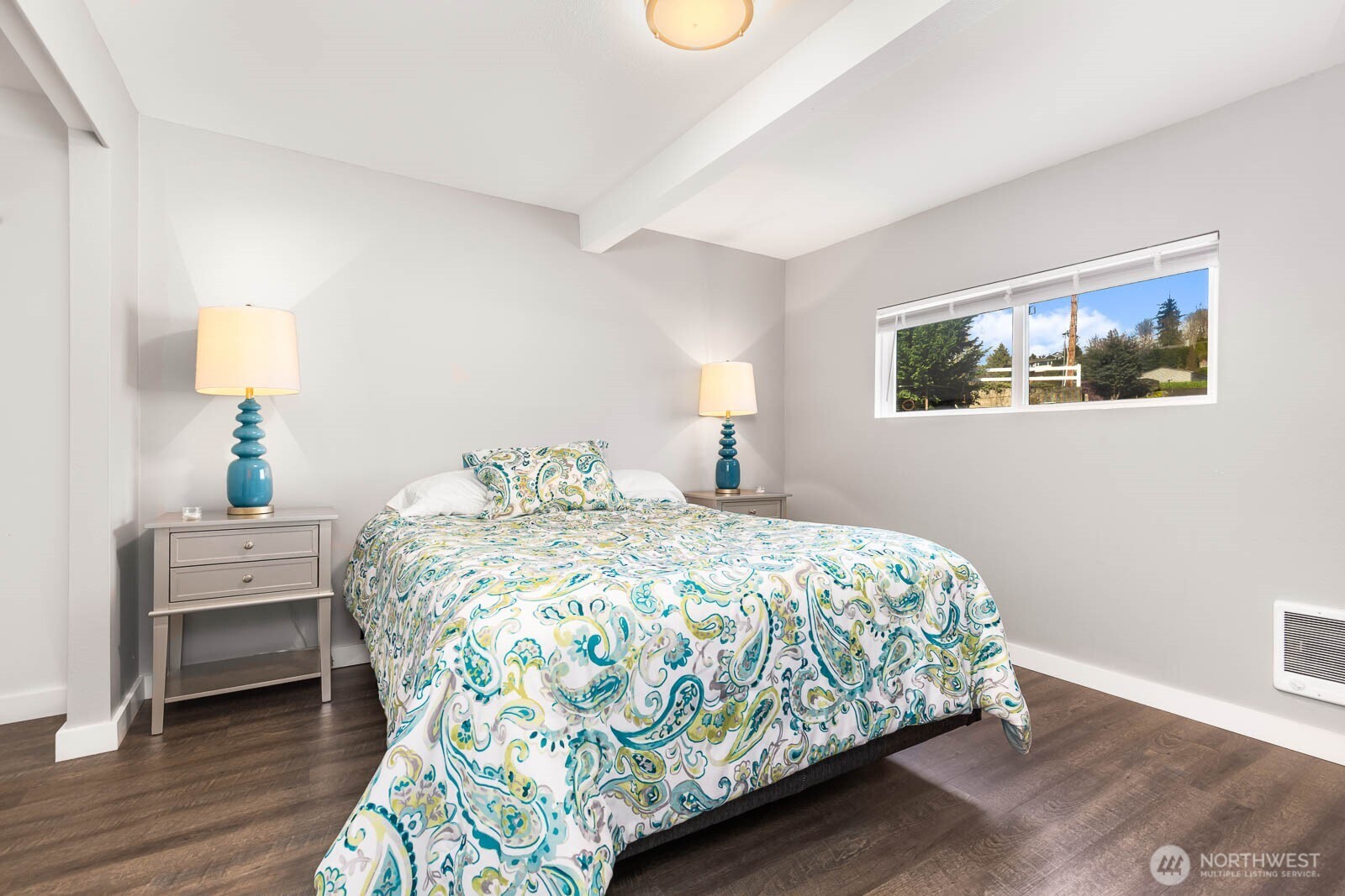 24094 N West View Road , Mount Vernon, WA 98274