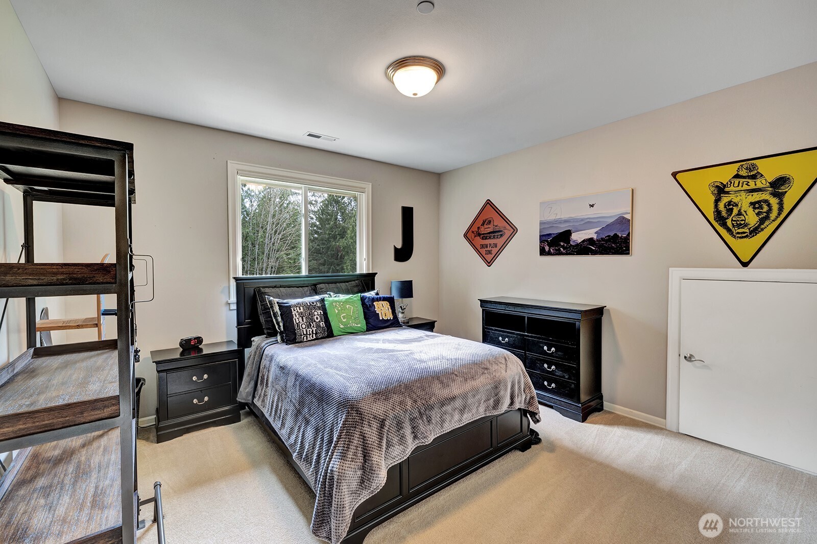 1833 297 Way SE, Fall City, WA 98024-7432