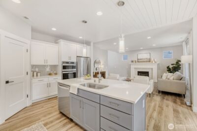 4022 215 Pl SE, Bothell, WA 98021 - Photo 9